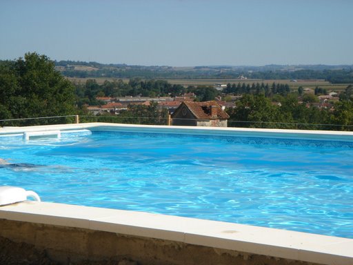 Pool over Lavadac